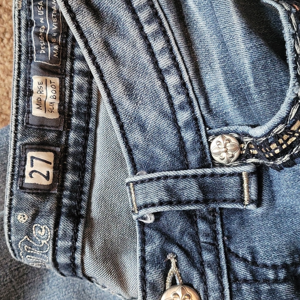 Jeans - Picture 3 of 3